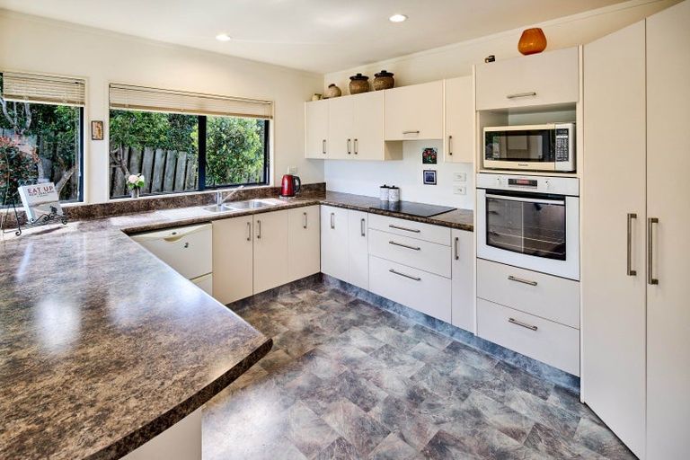 Photo of property in 23a Golf Road, Paraparaumu Beach, Paraparaumu, 5032