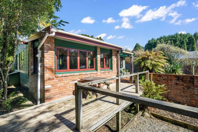 Photo of property in 38 Rakiura Parade, Otatara, Invercargill, 9879
