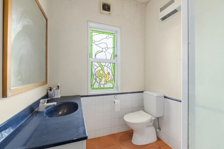 Photo of property in 8 Meadows Avenue, Waiwhetu, Lower Hutt, 5010