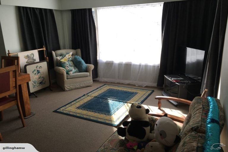 Photo of property in 74 Copeland Street, Epuni, Lower Hutt, 5011