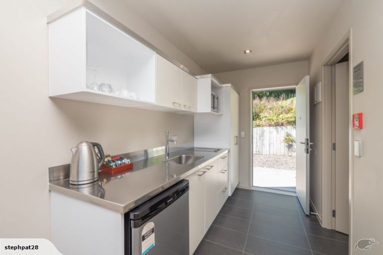 Photo of property in 1a Burgess Hill Road, Burgess Park, New Plymouth, 4371