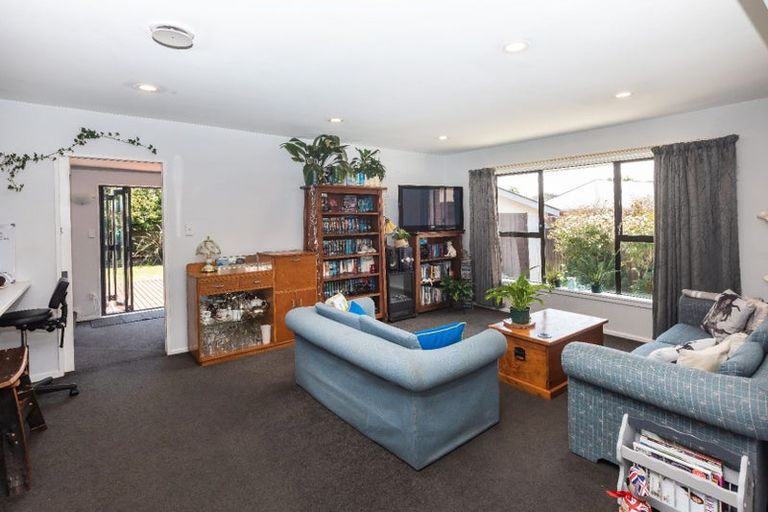 Photo of property in 59 Twyford Street, Bishopdale, Christchurch, 8053