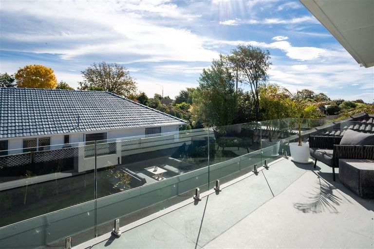 Photo of property in 165 Harewood Road, Papanui, Christchurch, 8053