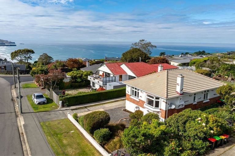 Photo of property in 71 Aberdeen Road, Saint Clair, Dunedin, 9012