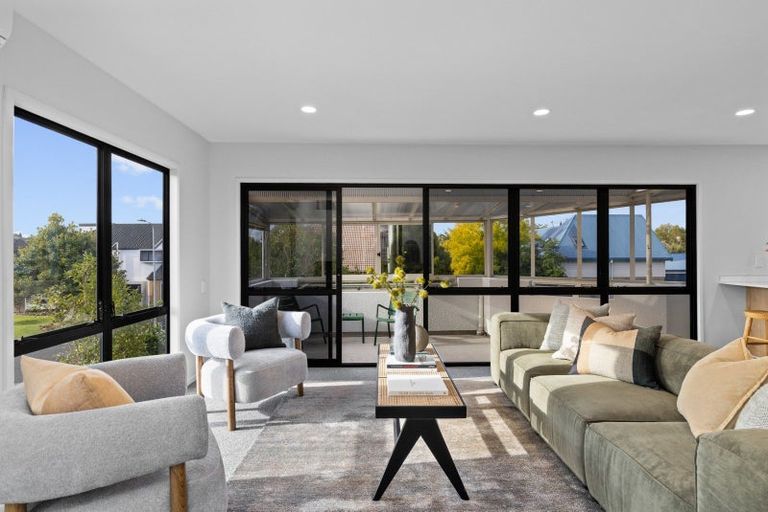 Photo of property in 18a Burn-murdoch Street, St Andrews, Hamilton, 3200