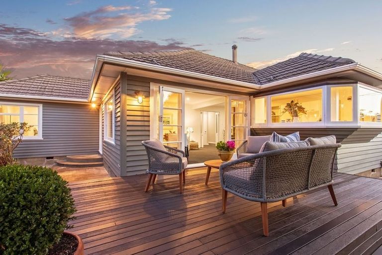 Photo of property in 34 Glenfield Crescent, Mairehau, Christchurch, 8052