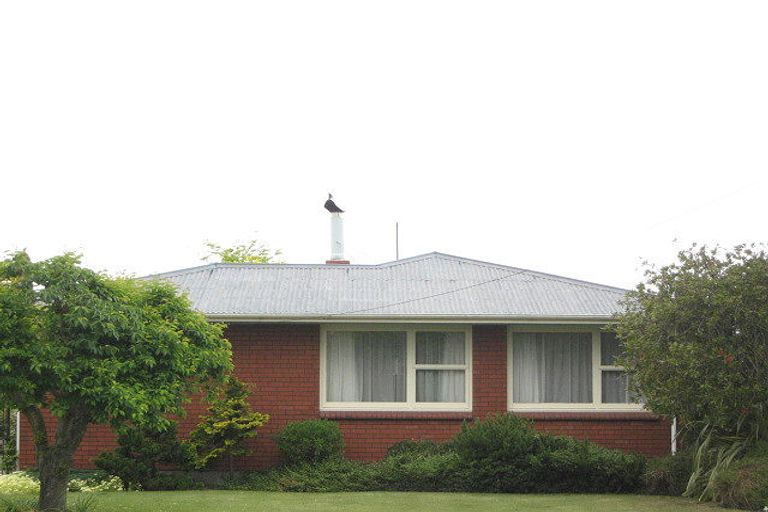 Photo of property in 122 Grimseys Road, Redwood, Christchurch, 8051