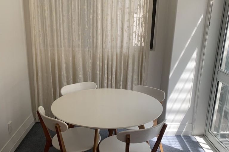 Photo of property in Kelvin House, 1g/16 The Terrace, Wellington Central, Wellington, 6011