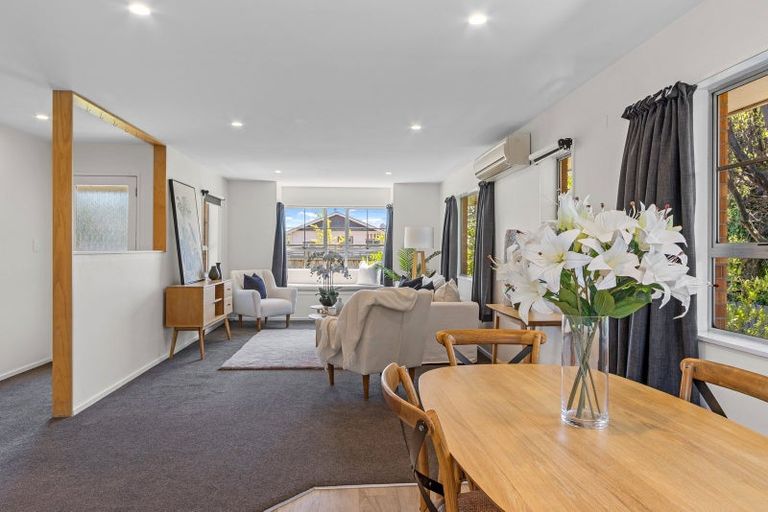 Photo of property in 24 Wades Avenue, Saint Martins, Christchurch, 8022