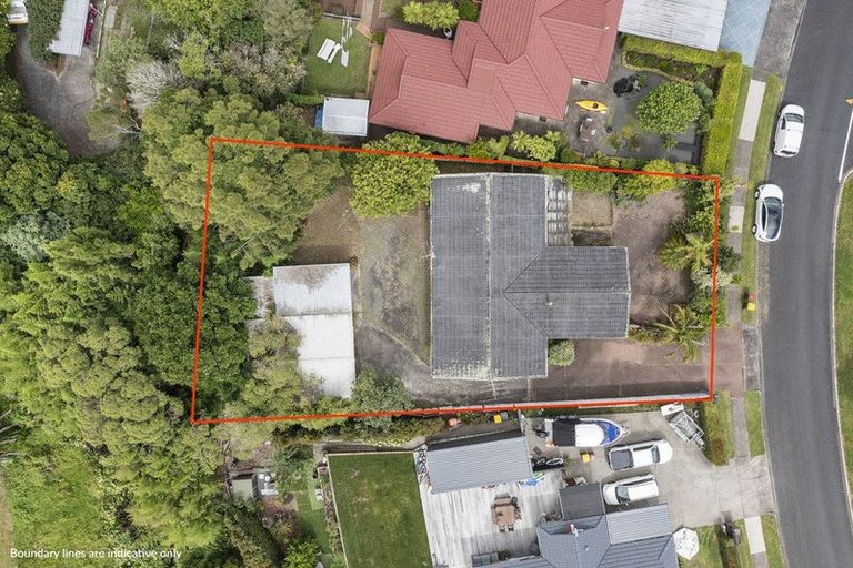 Photo of property in 35 Meadway, Sunnyhills, Auckland, 2010