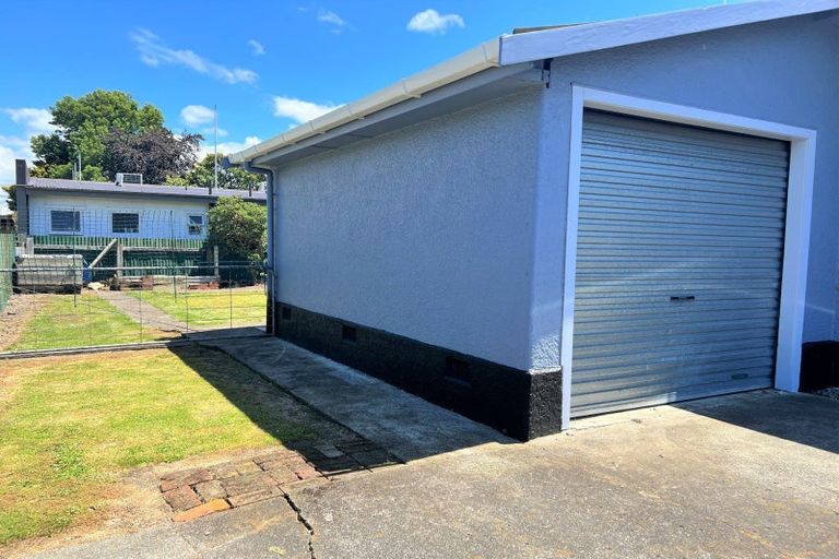 Photo of property in 18 Swinburn Street, Dannevirke, 4930