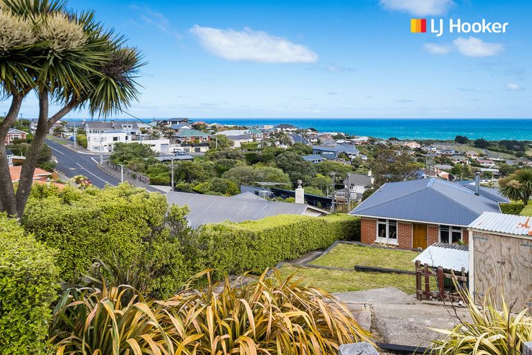 Photo of property in 16a Hunt Street, Andersons Bay, Dunedin, 9013