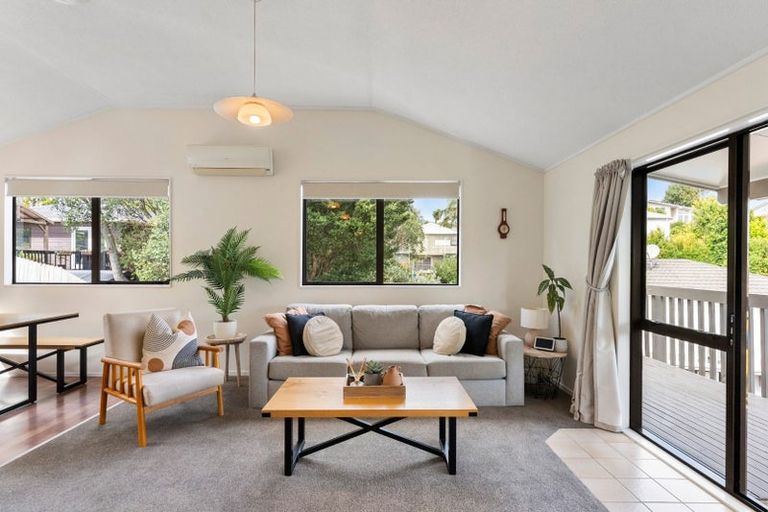 Photo of property in 2/12 Opal Avenue, Pakuranga, Auckland, 2010