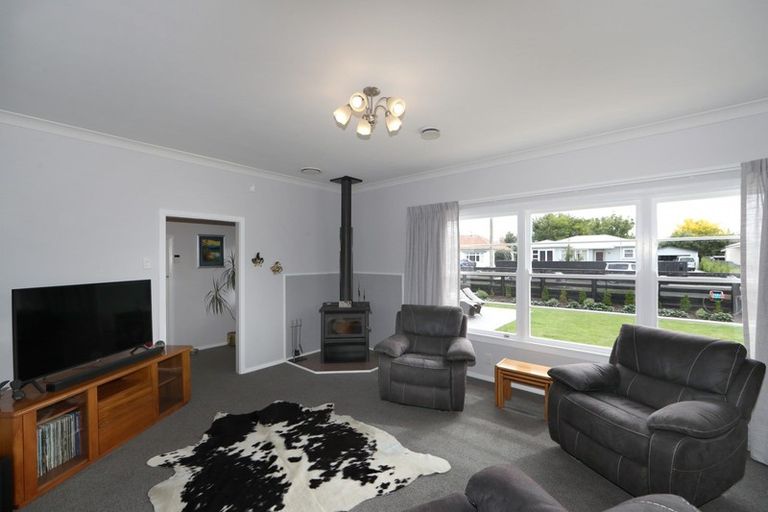 Photo of property in 214 Saint Leonards Avenue, Saint Leonards, Hastings, 4120