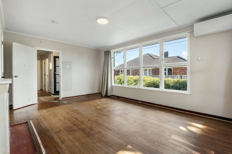 Photo of property in 59 Roberts Avenue, Bayswater, Auckland, 0622