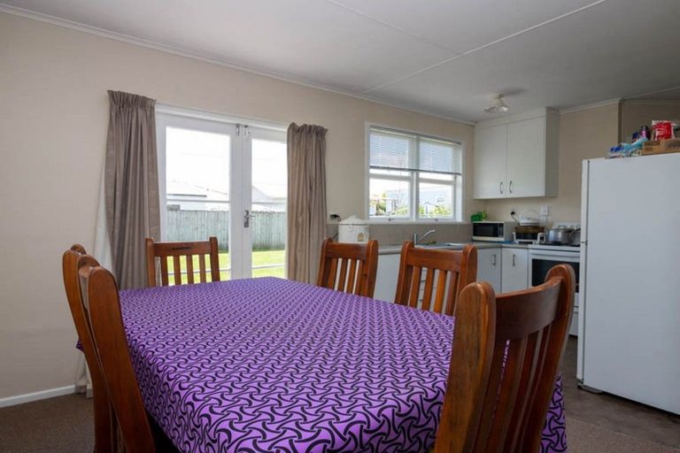 Photo of property in 6 Flora Street, Paeroa, 3600