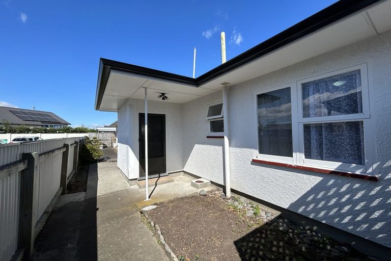 Photo of property in 2/204 Lyndon Road West, Hastings, 4122