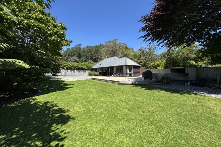 Photo of property in 18a Kamahi Street, Stokes Valley, Lower Hutt, 5019