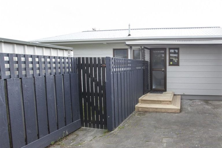Photo of property in 62 Benmore Avenue, Cloverlea, Palmerston North, 4412