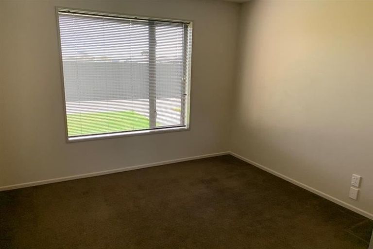 Photo of property in 4 Kingsbridge Drive, Burwood, Christchurch, 8083