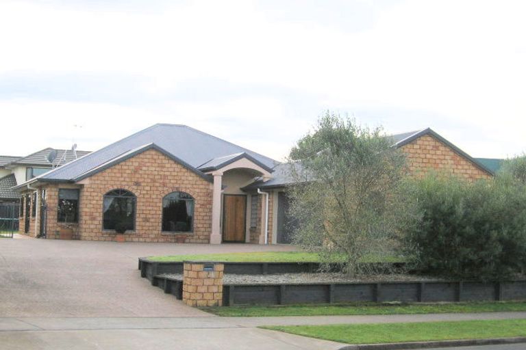 Photo of property in 110 Ayrshire Drive, Grandview Heights, Hamilton, 3200