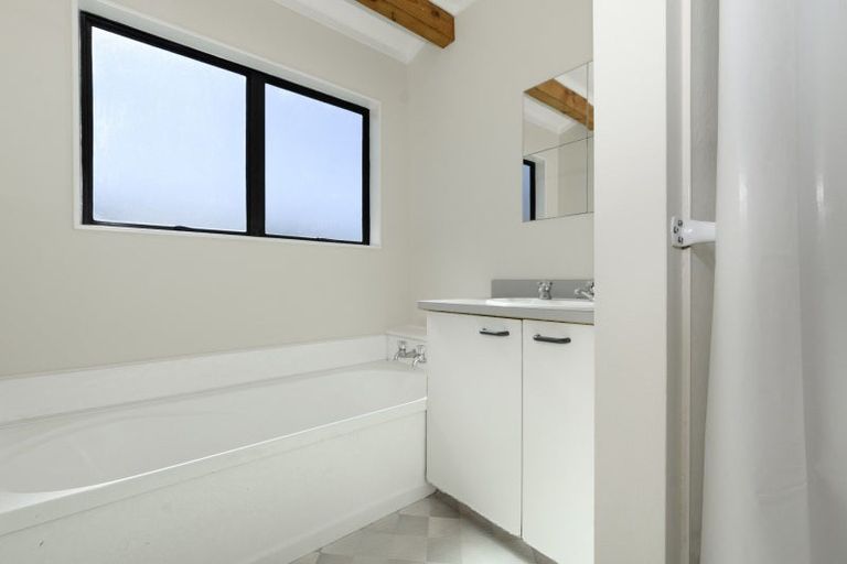 Photo of property in 17b Ila Place, Hairini, Tauranga, 3112