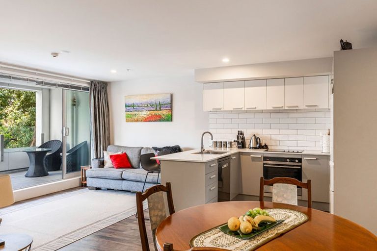 Photo of property in 104/25 Bute Road, Browns Bay, Auckland, 0630