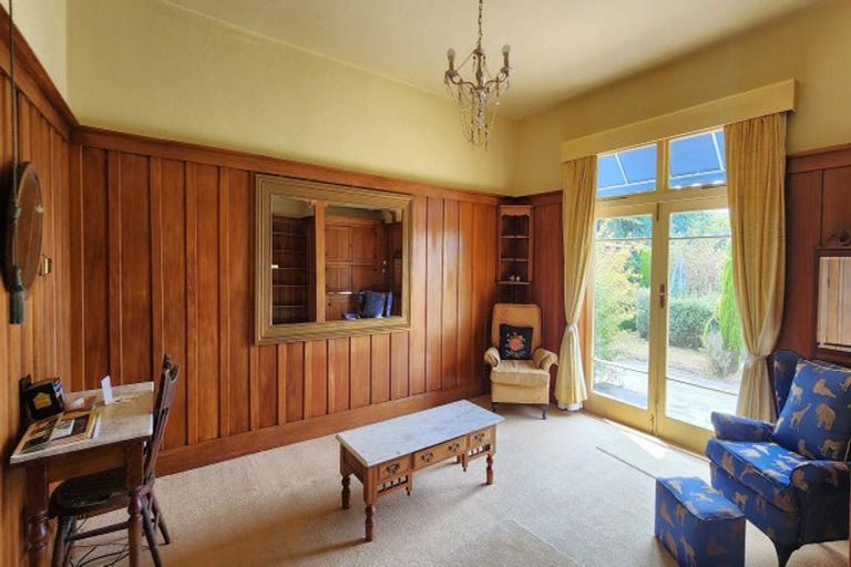 Photo of property in 165 High Street, Waimate, 7924