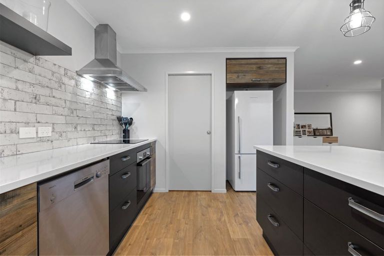 Photo of property in 35 Te Ranga Memorial Drive, Pyes Pa, Tauranga, 3112