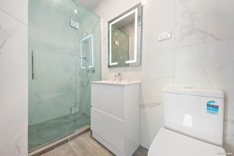 Photo of property in 59b Redwood Drive, Massey, Auckland, 0614