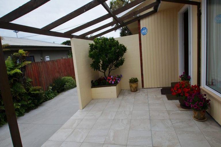 Photo of property in 46 Pine Avenue, New Brighton, Christchurch, 8061