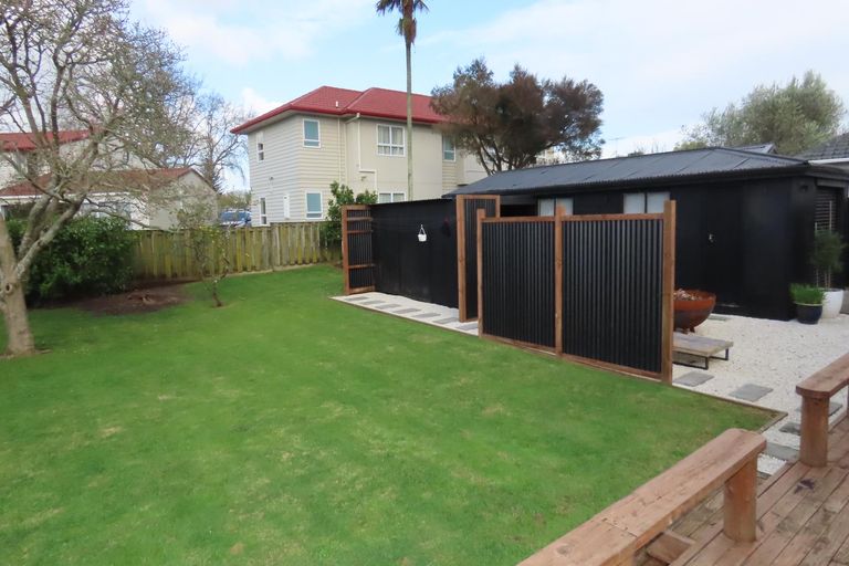 Photo of property in 167 Seddon Street, Pukekohe, 2120