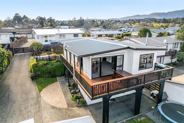 Photo of property in 33b Roband Crescent, Brown Owl, Upper Hutt, 5018