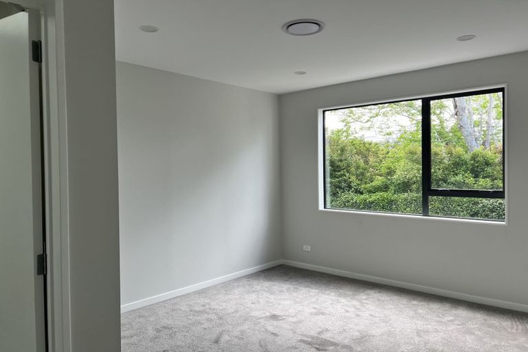 Photo of property in 355b Beach Road, Campbells Bay, Auckland, 0630