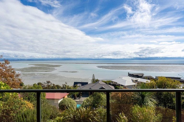 Photo of property in 10 Mana Heights, Marybank, Nelson, 7010