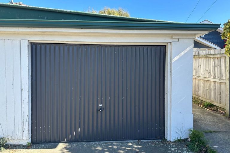 Photo of property in 77 Kahu Road, Fendalton, Christchurch, 8041