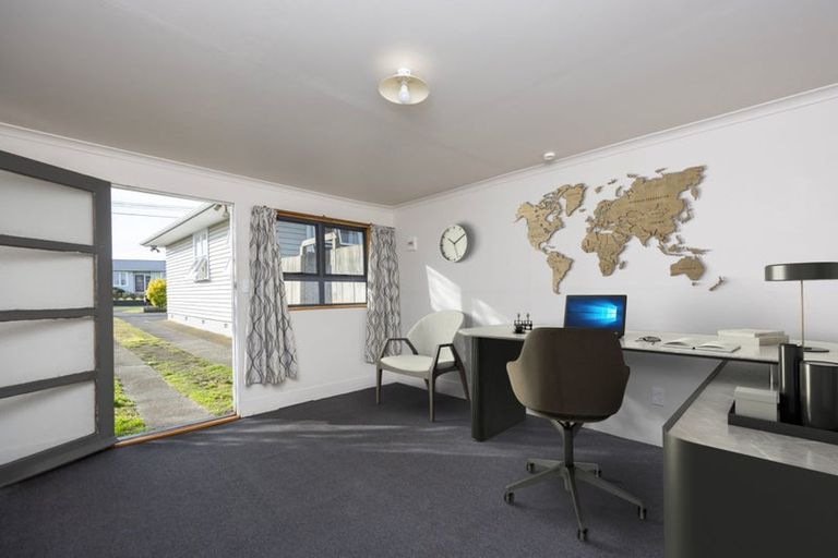 Photo of property in 12 Murch Place, Tawhero, Whanganui, 4500