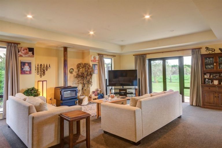 Photo of property in 219 Amberley Beach Road, Amberley, 7481