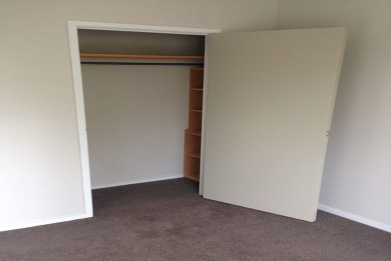Photo of property in 2/26 Karaka Street, New Lynn, Auckland, 0600