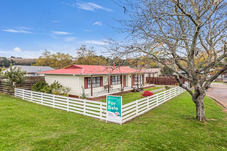 Photo of property in 8 Emme Allan Road, Kawerau, 3127