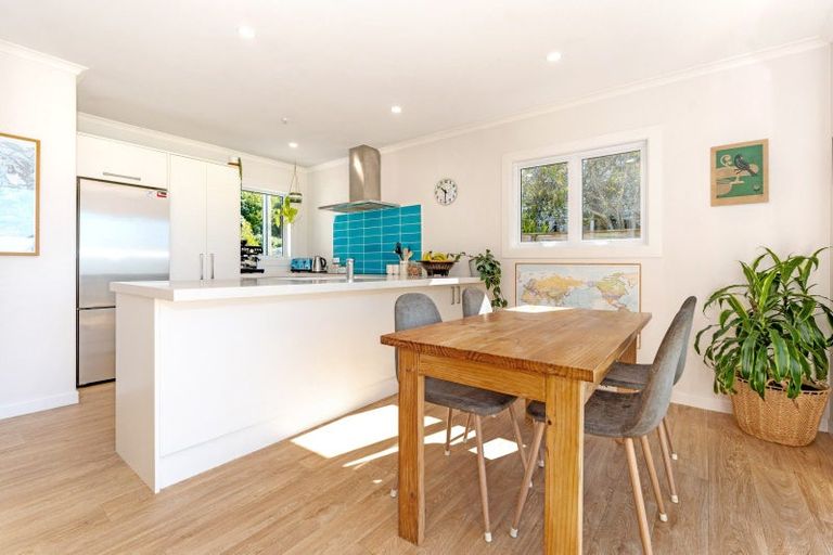 Photo of property in 27 Douglas Street, Okitu, Gisborne, 4010