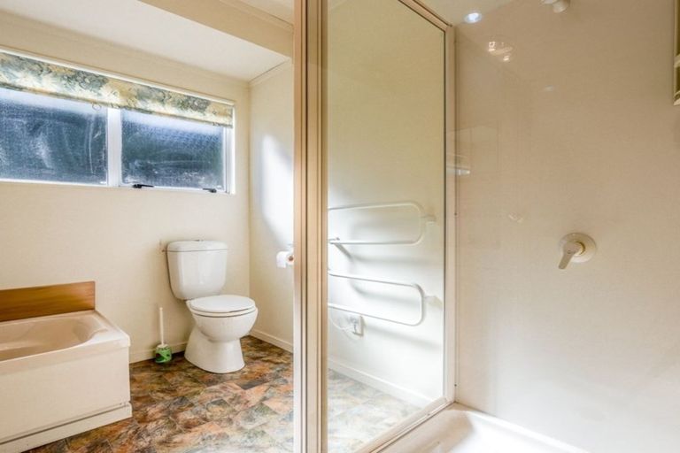 Photo of property in 17b Villa Grove, Paraparaumu, 5032