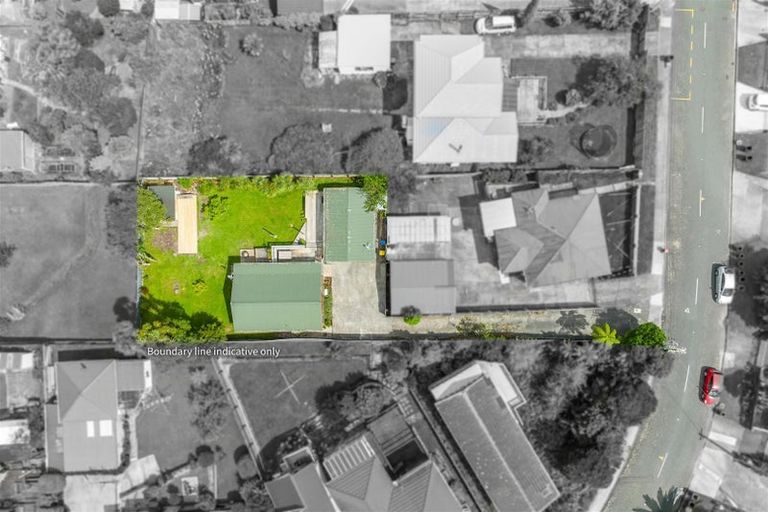 Photo of property in 102a Horoeka Street, Stokes Valley, Lower Hutt, 5019