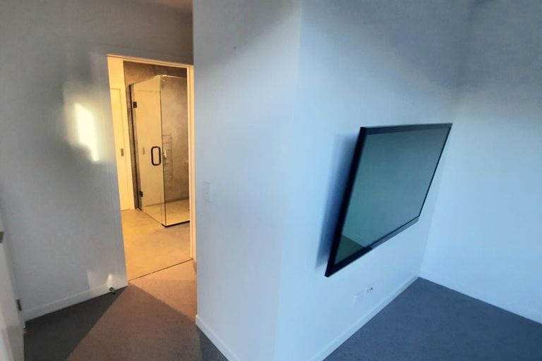 Photo of property in 84 Howden Drive, Jacks Point, 9371