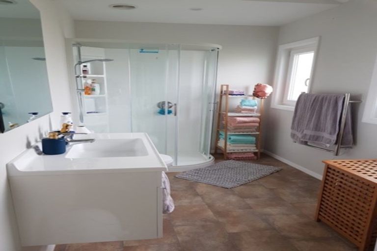 Photo of property in 8 Hukatai Street, Elsdon, Porirua, 5022