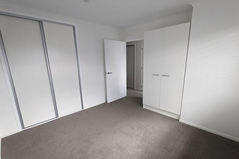 Photo of property in 26/1 Scott Road, Hobsonville, Auckland, 0616