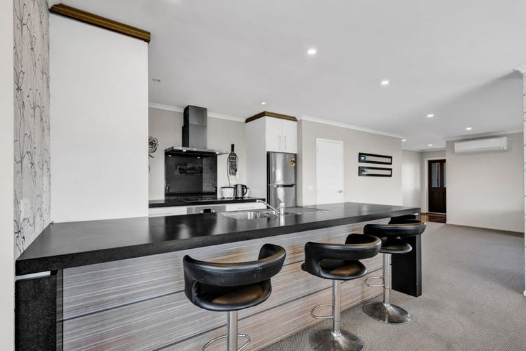 Photo of property in 112 Wills Road, Bell Block, New Plymouth, 4312