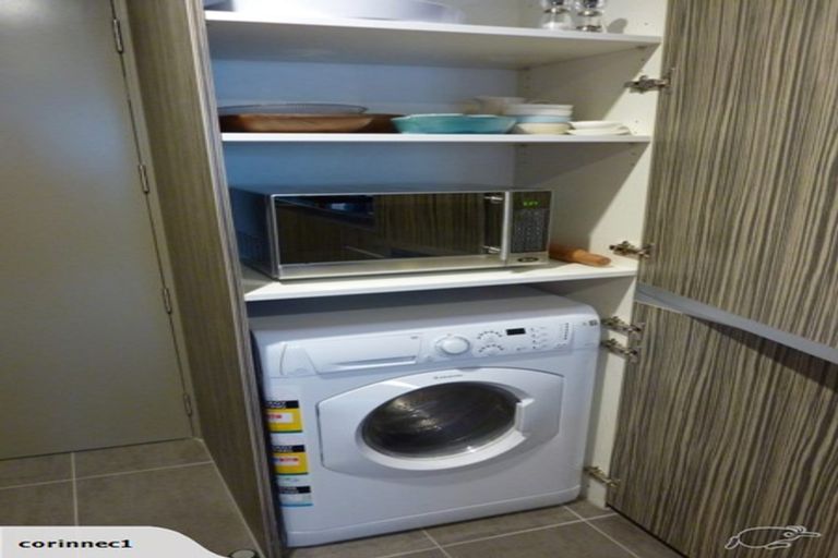 Photo of property in Canvas Apartments, 1/307 Willis Street, Te Aro, Wellington, 6011