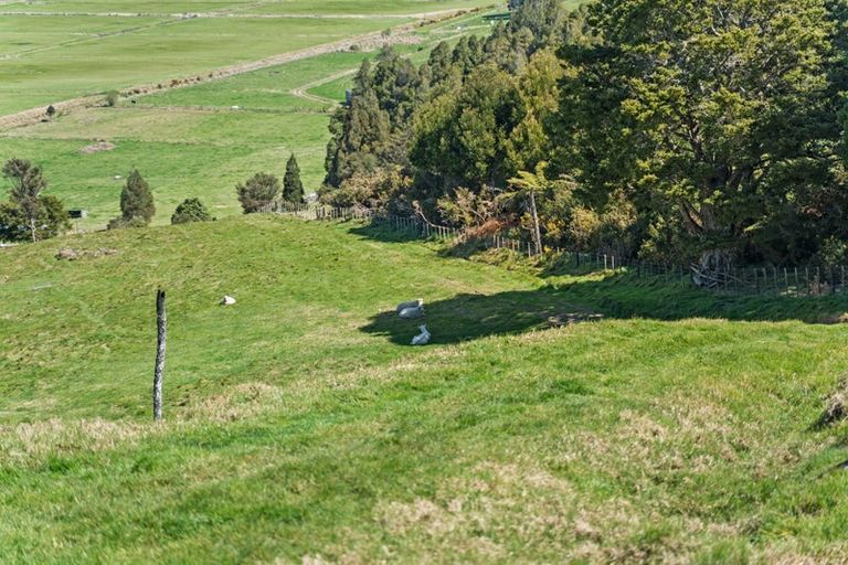 Photo of property in 361 Apotu Road, Kauri, Kamo, 0185