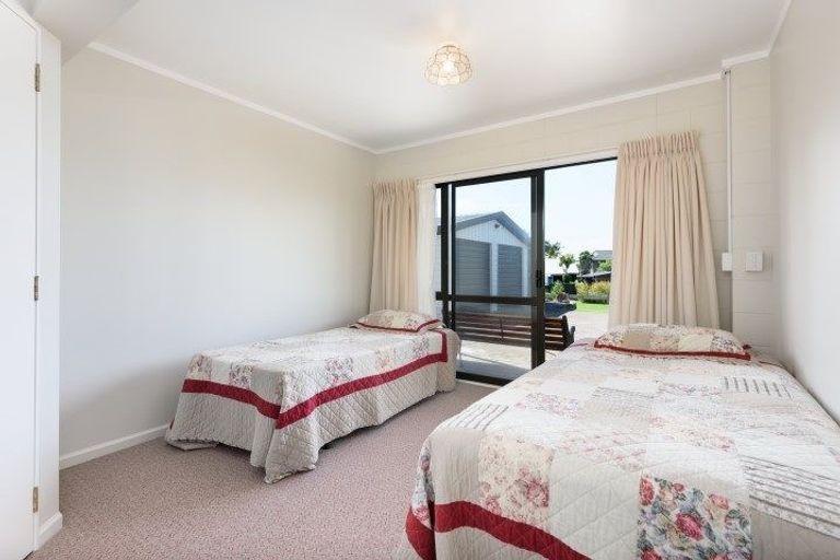 Photo of property in 10 Lindoch Avenue, Te Puna, Tauranga, 3174